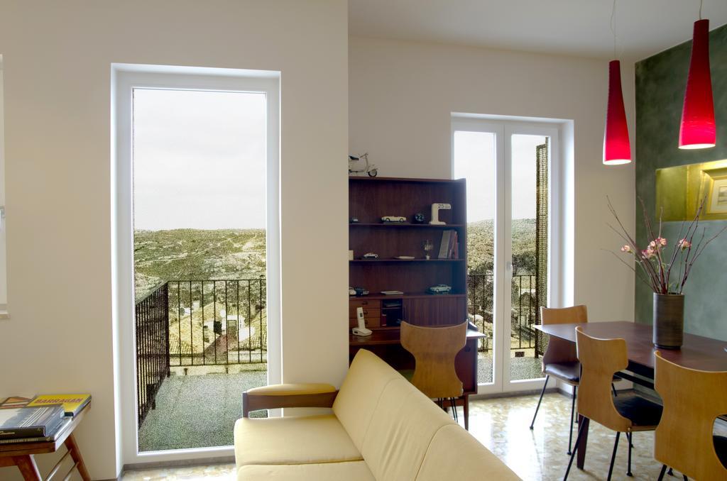Limen Matera Guesthouse ภายนอก รูปภาพ